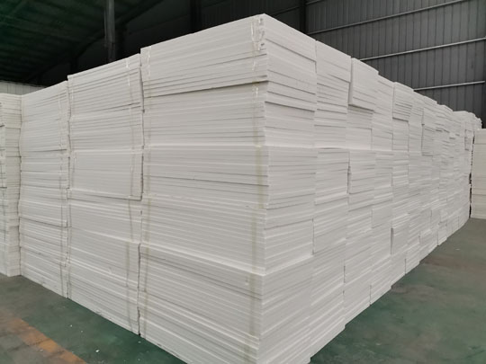 為什么許多人喜歡使用南陽巖棉板呢？